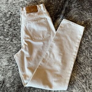 MODA INTL - The London Jean